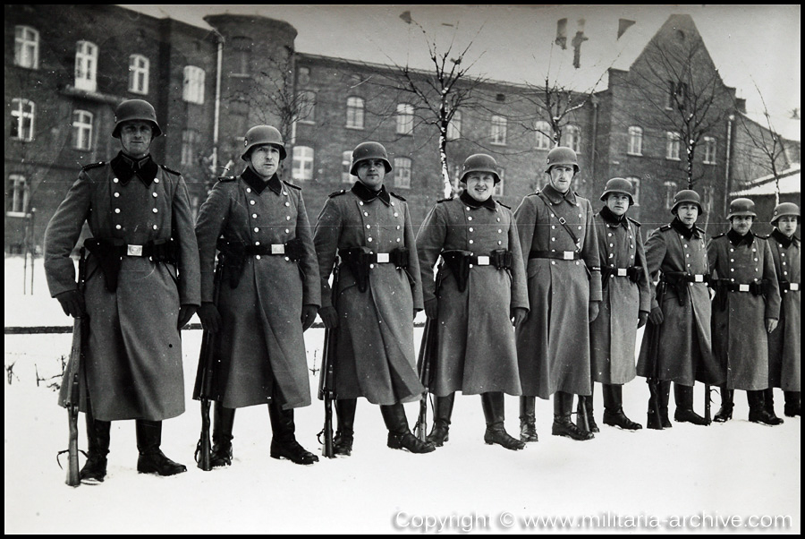Polizei Bataillon 106, 9.Komp, Krakau, Poland, 1939. 1. Kaserne in Krakau. Eugen Ohliger on right.