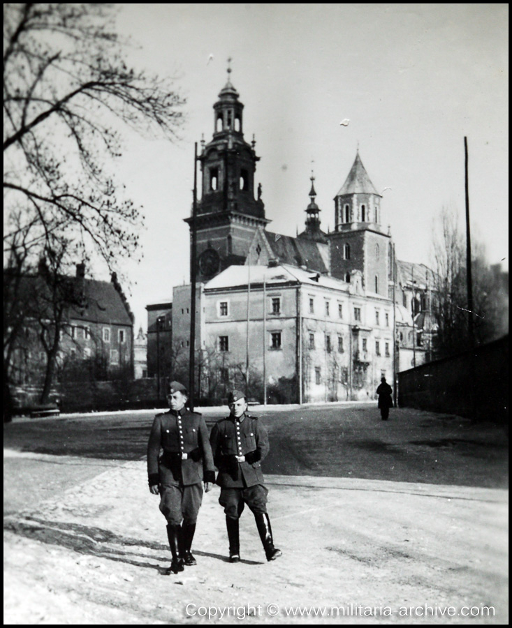 Polizei Bataillon 106, 9.Komp, Krakau, Poland 12 January 1940. Wachtmeister Eugen Ohliger on left. Wawel Cathedral.
