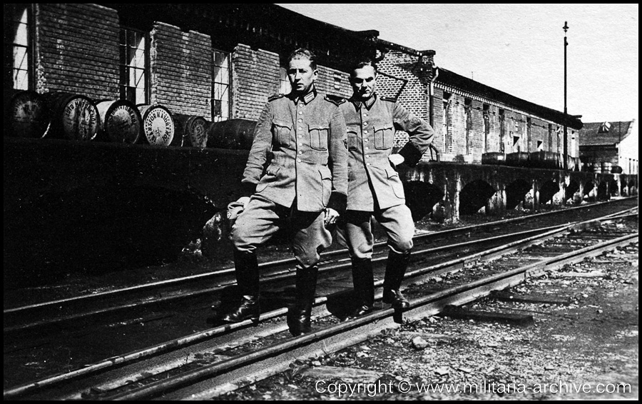 Polizei Bataillon 106, 9.Komp, Gorlice, Poland 1940. W. d. R. Eugen Ohliger left.