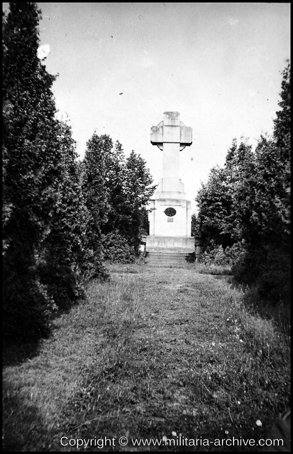 Polizei Bataillon 106, 9.Komp, Gorlice, Poland 1940. 1914 - 1915 monument.