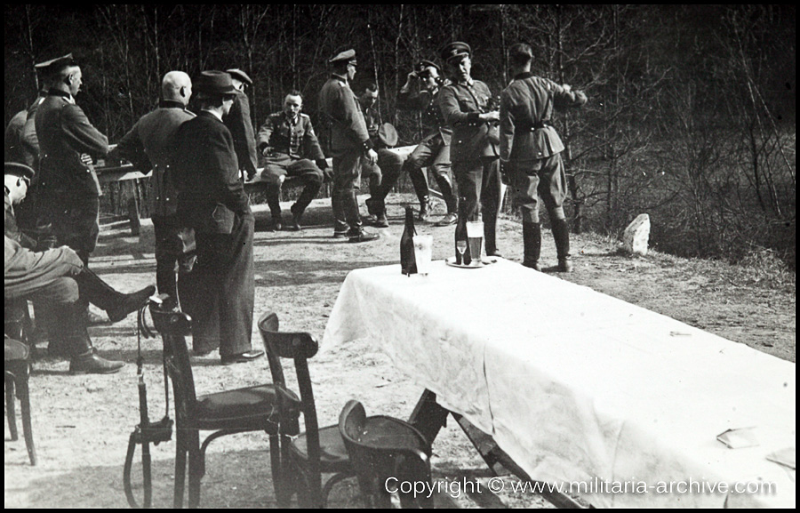 Pol.-Batl.205 Bataillonskommandeur Major d.SchP. Max Stahl at Shooting exercise Kladno April-May 1940