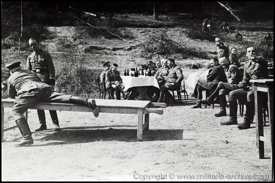 Pol.-Batl.205 Bataillonskommandeur Major d.SchP. Max Stahl at Shooting exercise Kladno April-May 1940