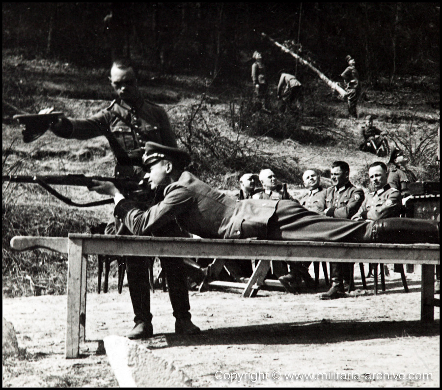 Pol.-Batl.205 Bataillonskommandeur Major d.SchP. Max Stahl at Shooting exercise Kladno April-May 1940