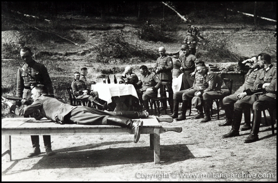 Pol.-Batl.205 Bataillonskommandeur Major d.SchP. Max Stahl at Shooting exercise Kladno April-May 1940