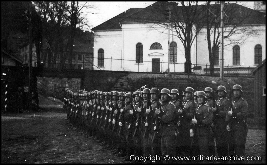 Polizei-Bataillon 251 1940 - 1941. Halden in Østfold, (Immanuels Church in the background).
