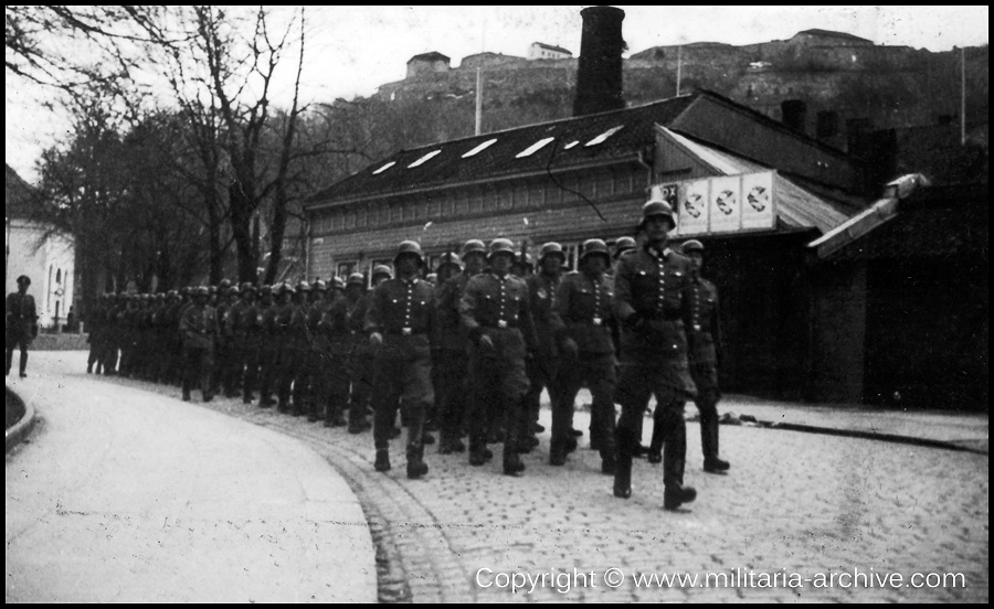 Polizei-Bataillon 251 1940 - 1941. Halden, (Fredriksten fortress in the background).