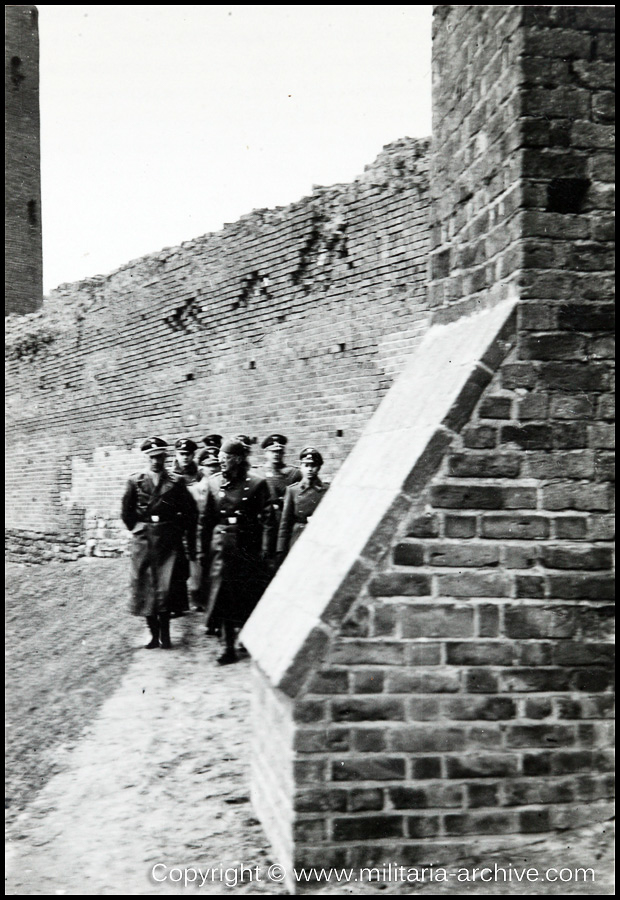 Sicherheitspolizei Poland - SiPo/SD Officers including Arthur Seyss-Inquart, Deputy to Governor General Hans Frank. Location Czersk Castle (36 km south of Warsaw).