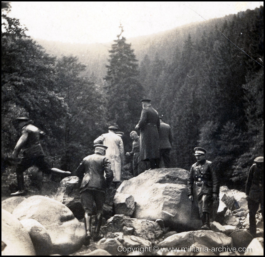 Kraftfahr- und Verkehrsschule der Gendarmerie / Gendarmerie-Schule (mot) Suhl. 1936-1938. Hannover 1936. ''Okertal'.