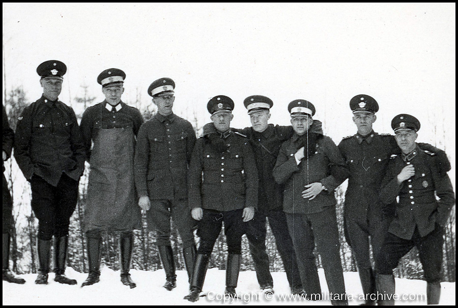 Kraftfahr- und Verkehrsschule der Gendarmerie / Gendarmerie-Schule (mot) Suhl. 1936-1938. 'Coburg Beim Arbeitsdienst.'