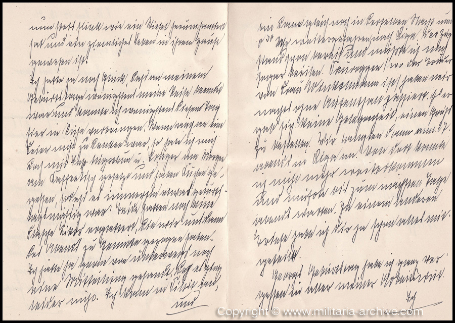 Collection of over180 items of Feldpost, Letters, Postcards, Telegraphs belonging to Polizei Obersekretär Adolf Meinke. The period covered includes 3.Komp, Pol.Btl.181, Polizei-Bataillon 2, 1. Kompanie Pol.Rgt 1, Pol.Rgt 14.