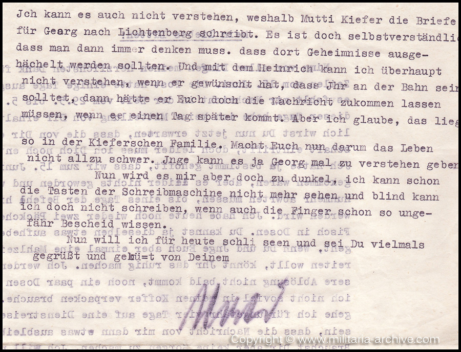 Collection of over180 items of Feldpost, Letters, Postcards, Telegraphs belonging to Polizei Obersekretär Adolf Meinke. The period covered includes 3.Komp, Pol.Btl.181, Polizei-Bataillon 2, 1. Kompanie Pol.Rgt 1, Pol.Rgt 14.