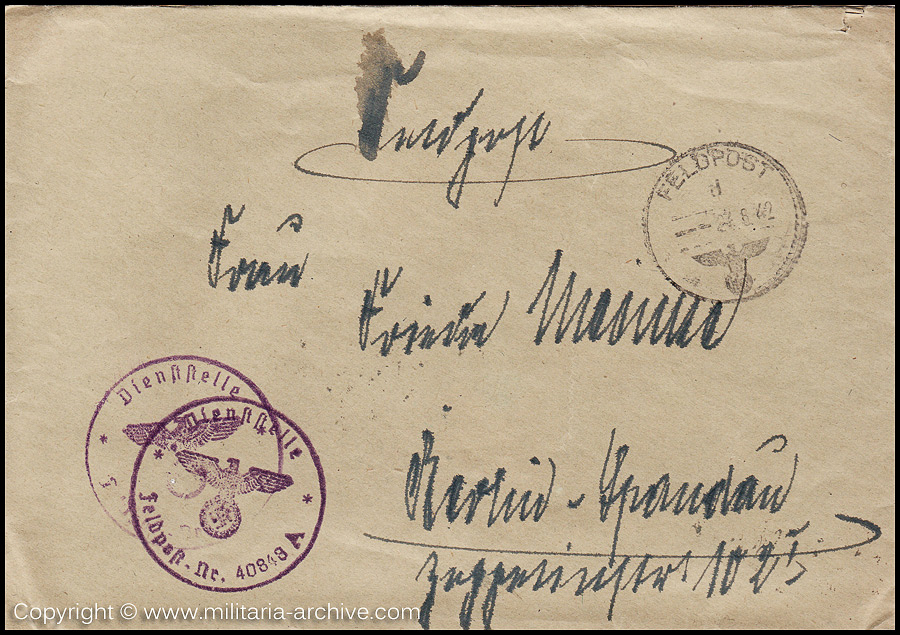 Collection of over180 items of Feldpost, Letters, Postcards, Telegraphs belonging to Polizei Obersekretär Adolf Meinke. The period covered includes 3.Komp, Pol.Btl.181, Polizei-Bataillon 2, 1. Kompanie Pol.Rgt 1, Pol.Rgt 14.