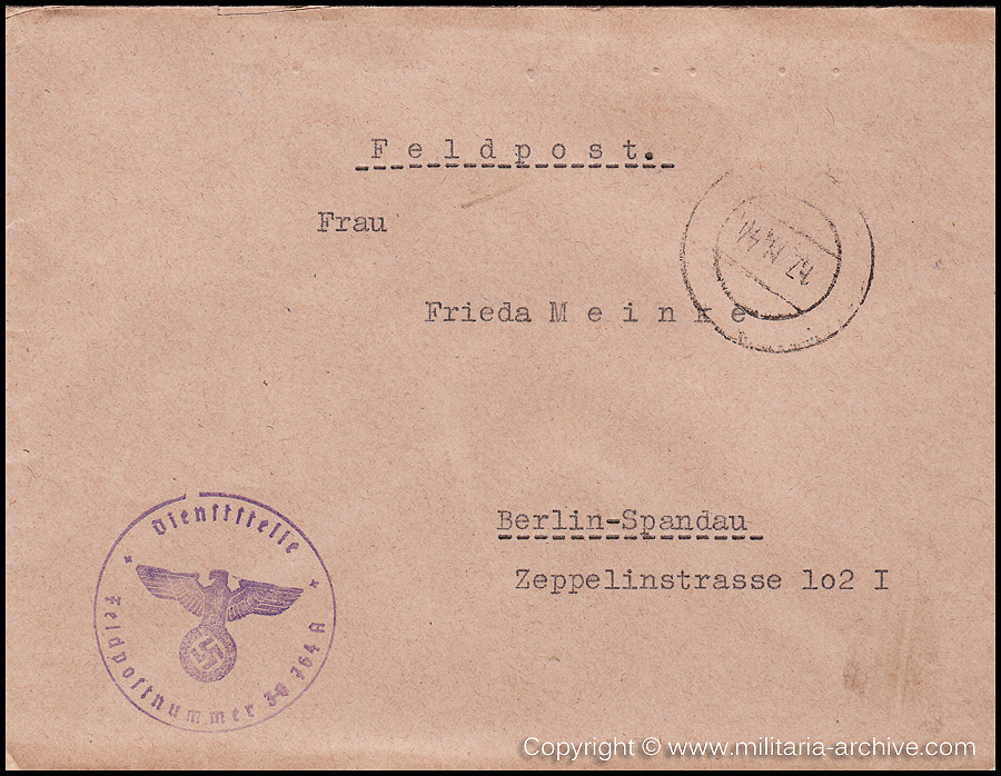 Collection of over180 items of Feldpost, Letters, Postcards, Telegraphs belonging to Polizei Obersekretär Adolf Meinke. The period covered includes 3.Komp, Pol.Btl.181, Polizei-Bataillon 2, 1. Kompanie Pol.Rgt 1, Pol.Rgt 14.