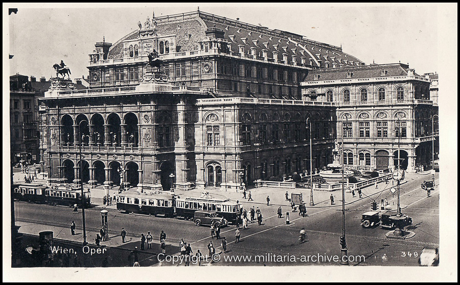 Collection of over180 items of Feldpost, Letters, Postcards, Telegraphs belonging to Polizei Obersekretär Adolf Meinke. The period covered includes 3.Komp, Pol.Btl.181, Polizei-Bataillon 2, 1. Kompanie Pol.Rgt 1, Pol.Rgt 14.