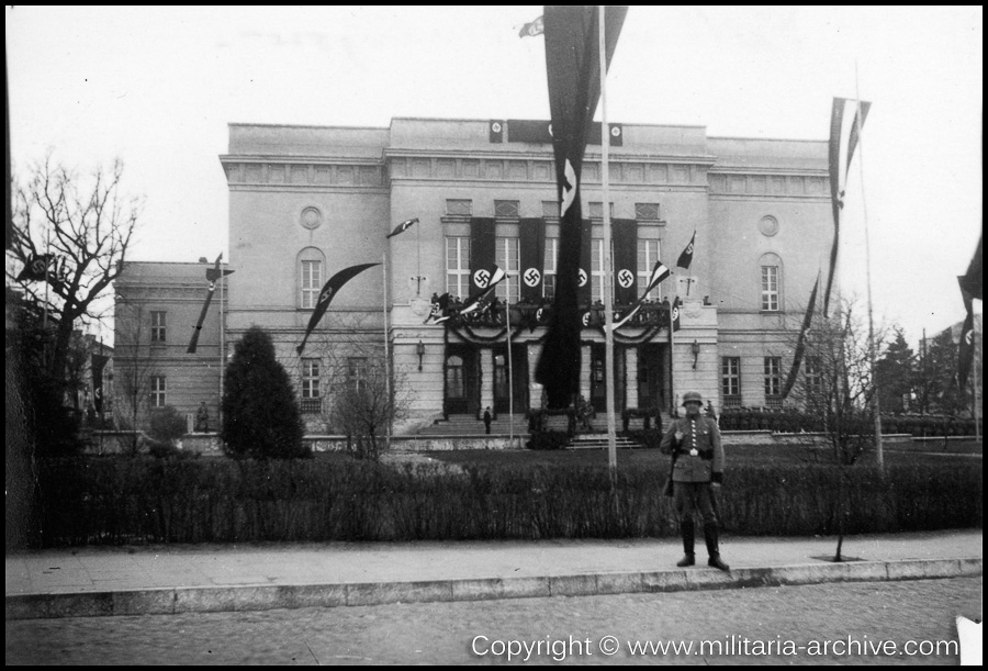 Polizei Bataillon 310, 1.Komp 1941 - 1942 '11.5.1941 Rathaus Tomaszow'
