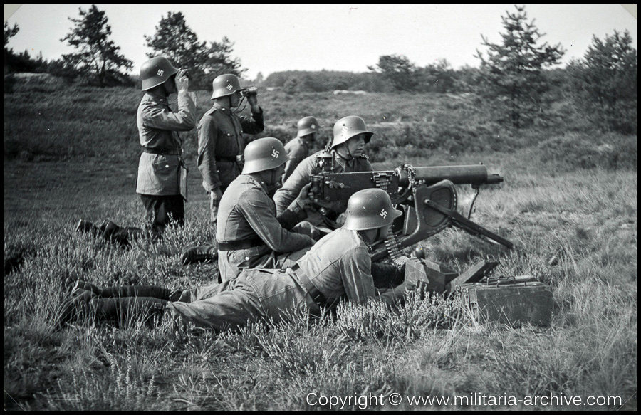 Polizeischule der Prov. Pommern zu Treptow-Rega - MG08 Training