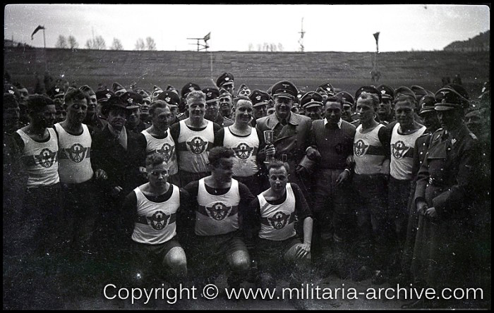 Polizei Bataillon 301 - (Curt Kaul, SS-Gruppenführer and Generalleutnant der Polizei & Dr. Ludwig Fischer, SA-Gruppenführer and Distriktgouverneur Warschau)