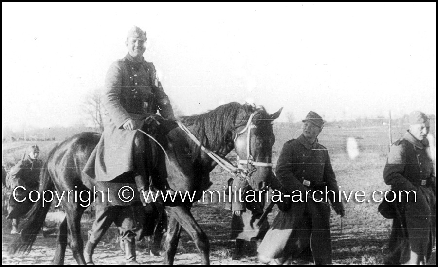 Assorted images believed Einsatzgruppe-B, Sonderkommando 7