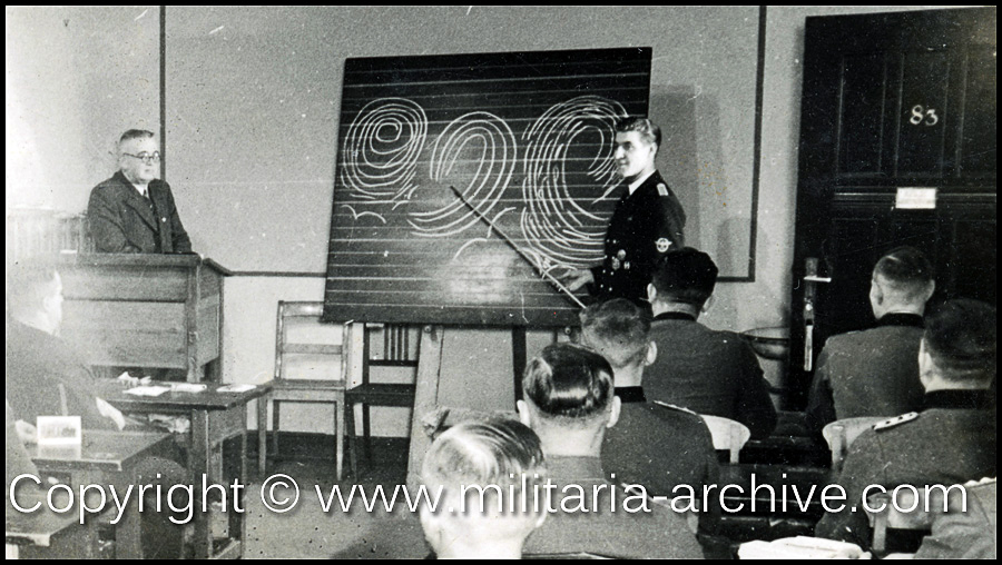 Kriminalpolizeischule - images showing group of students at a Kriminalpolzeischule (possibly Wien) studying fingerprint techniques. Final image signatures of course attendees.